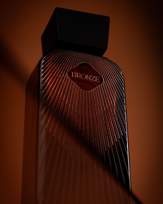 ODORO-ambient-spray-Bronze-Majestic Wood